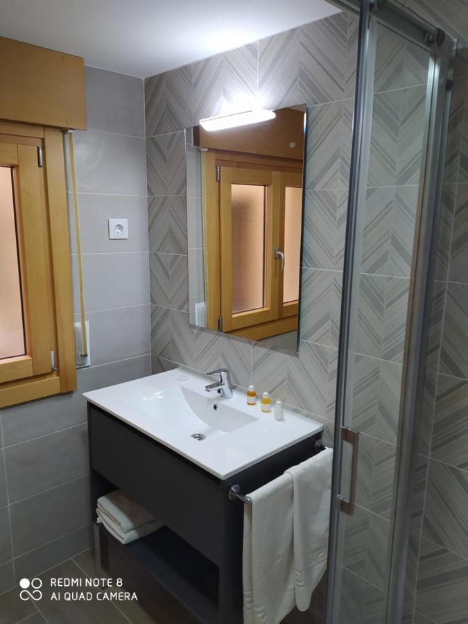 Apartamentos Alameda Siguenza Bagian luar foto