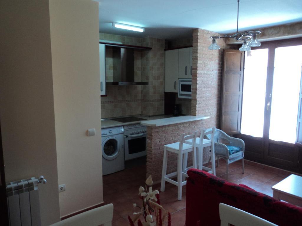 Apartamentos Alameda Siguenza Bagian luar foto